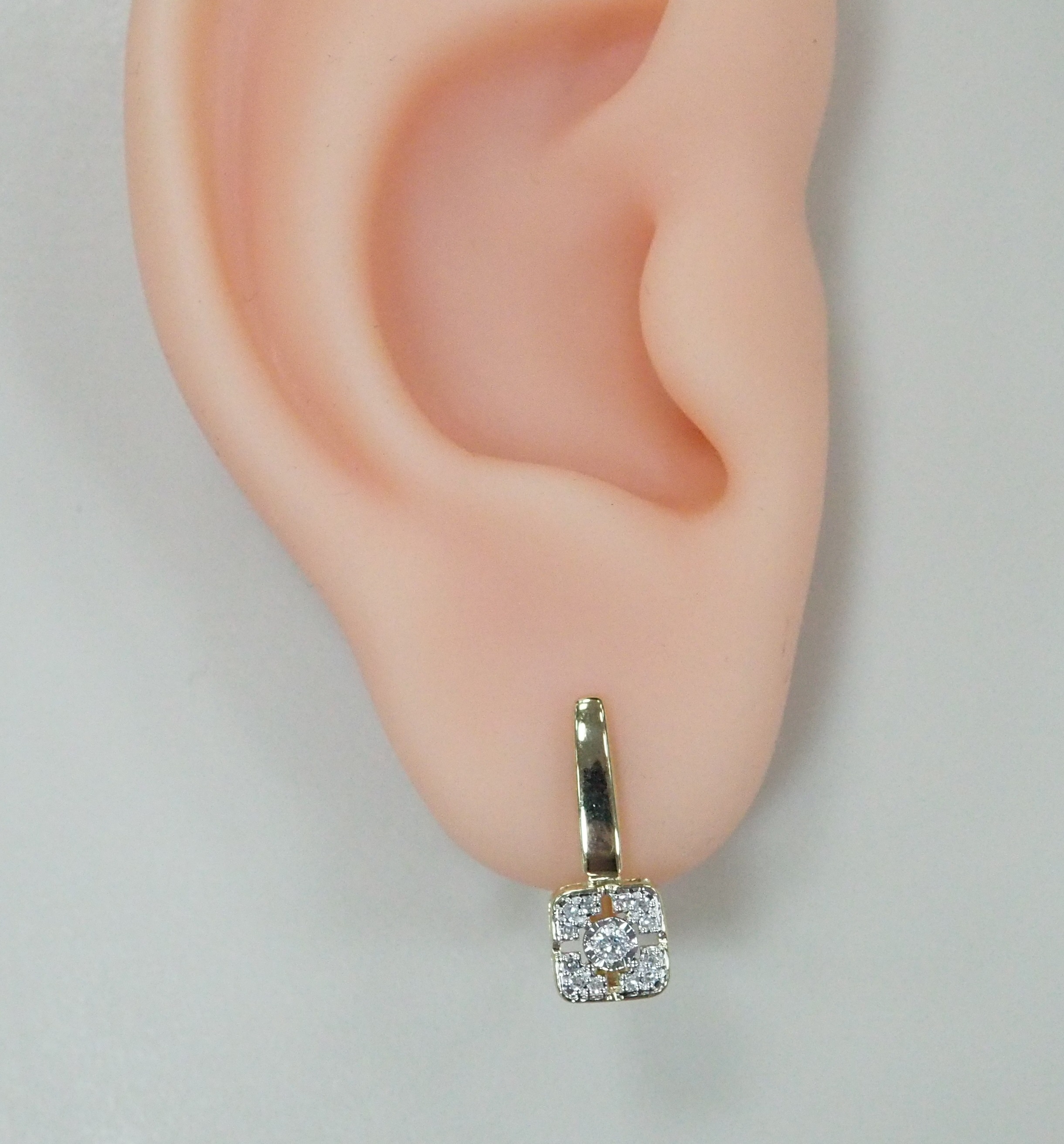 10511-001043 Серьги (Au 585)